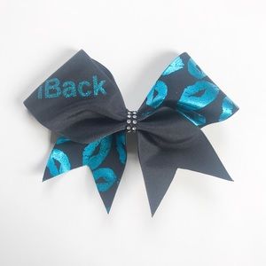 I back cheer bow
